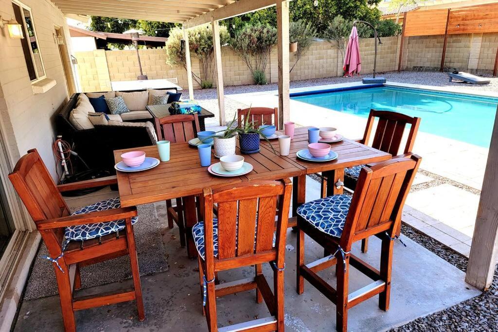 Mesa Oasis Private Pool Spacious! 10+ Guests 7 Beds New, Great Location! Buitenkant foto